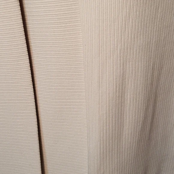 Lett Mock Neck Top - Picture 6 of 8